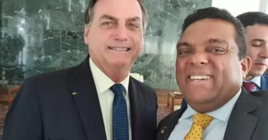 Deputado: “Bolsonaro entendeu o que está acontecendo e está se preparando pra guerra”