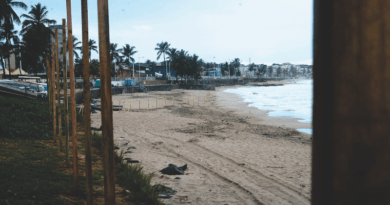 Enquanto presos têm direito a banho de sol o cidadão não pode fazer uma caminhada no parque ou ir a praia