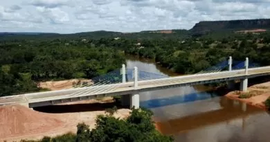 Ponte Estaiada Bolsonaro inaugura no Piauí