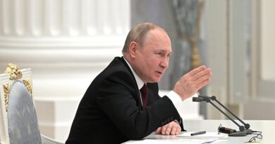 Rússia fecha o espaço aéreo para 36 países