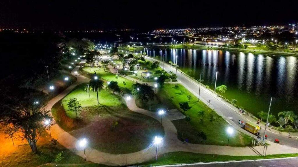 Com nova iluminação de LED, orla do Lago Jacob agora receberá também pontos de wifi zone gratuítos
