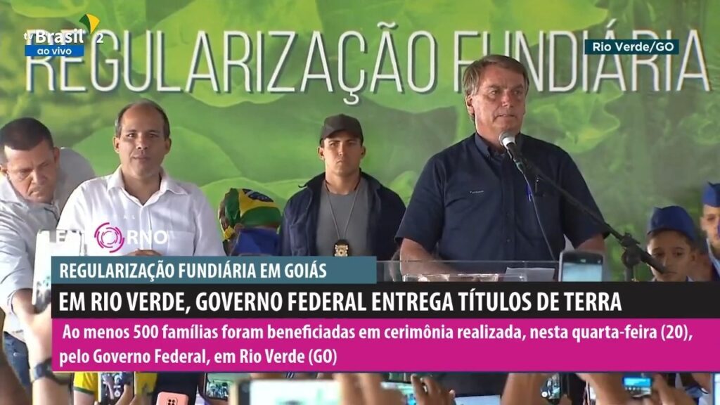 Pronunciamento do Presidente Bolsonaro em Rio Verde, GO, Regularização Fundiária