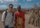 Major Hugo Christiani na tribo Massai na Tanzania