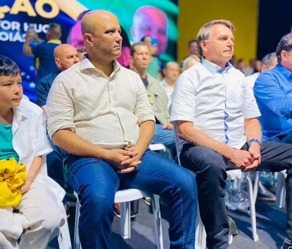 Em convenção realizada no último dia 29 pelo PL em Goiás, Bolsonaro lançou Vitor Hugo como seu candidato a Governador do Estado de Goiás e disse: "Se formos eleitos, nossa afinidade será uma constante."