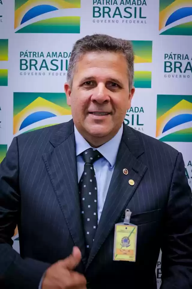 Devanir Novellino assume presidência do Partido Liberal (PL) de Cidade Ocidental, GO