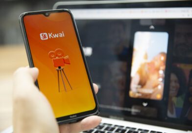 Dia do Professor: conheça cinco educadores para seguir no Kwai