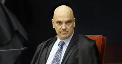 Câmara de Curitiba aprova moção de protesto contra Alexandre de Moraes