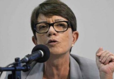 “A criança não pertence à família, pertence ao estado” disse Debora Duprat contada pelo PT para vaga no STF