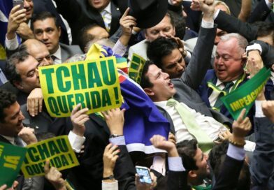Cheiro de impeachment no ar: Lula comete pedalada fiscal maior que Dilma