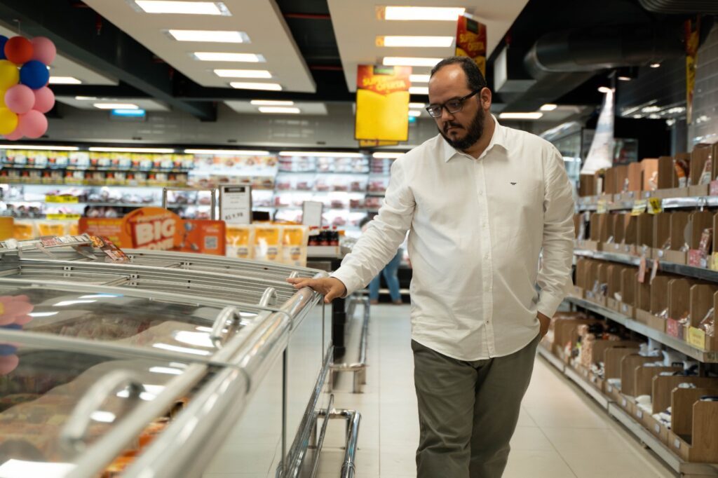 Alimentos básicos podem aumentar com reforma tributária; especialistas explicam o motivo e ensinam a economizar