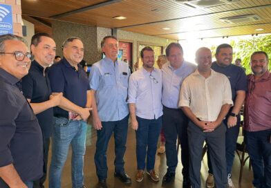 Major Vitor Hugo e Bolsonaro recebem hoje a Comenda Gomes de Souza Ramos em Anapolis