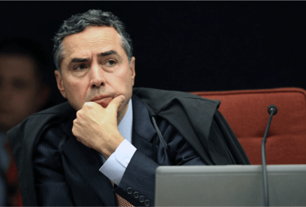 Barroso se posiciona contra PEC que “coloca limites” no STF