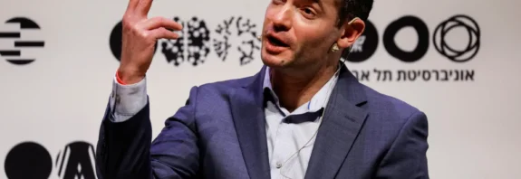 Cofundador da OpenAI queria construir um bunker do Juízo Final para proteger cientistas da empresa do 'arrebatamento': livro